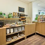 Hotel Matabi Toulouse Gare By Happyculture